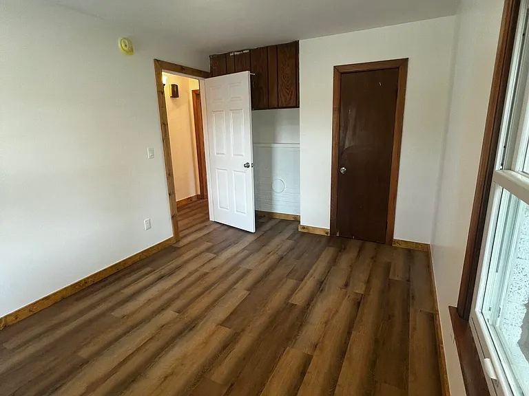 1801 Woodson Dr — Photo 9