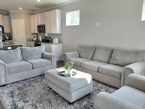 4th image of 7528 Maggie Dr