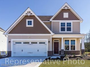 391 Birch Ave, Spring Lake, NC 28390