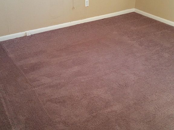 4th image of 2502 S 28th St