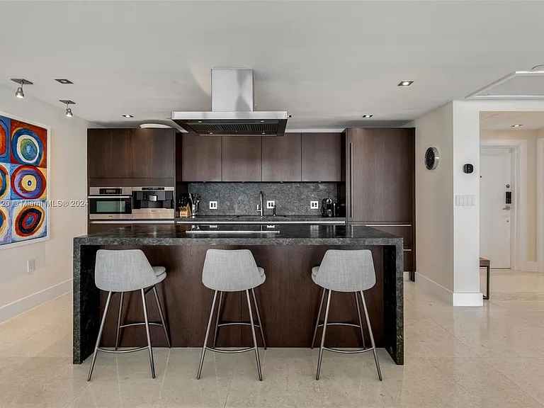 101 Ocean Dr #907 — Photo 11