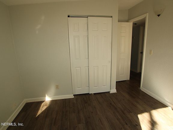 4th image of 4112 Owen Ave