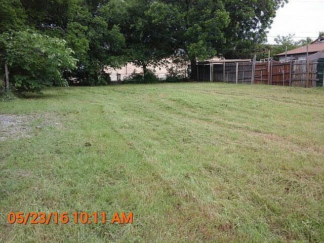 2nd image of 412 McEntire Ct