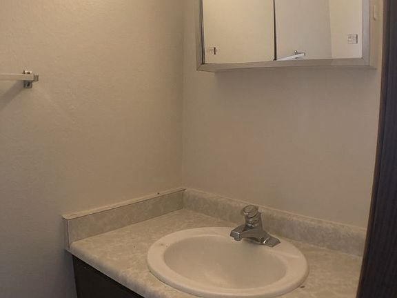 3rd image of 2511 N Lee Ave APT 1