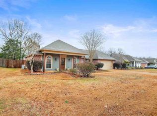 192 Oak Grove Dr, Brandon, MS 39047
