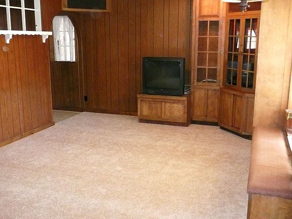 3rd image of 4423 N 56th Dr