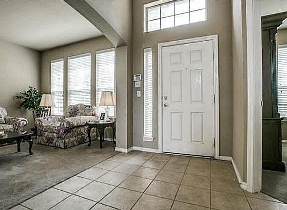 3rd image of 1108 Essex Dr
