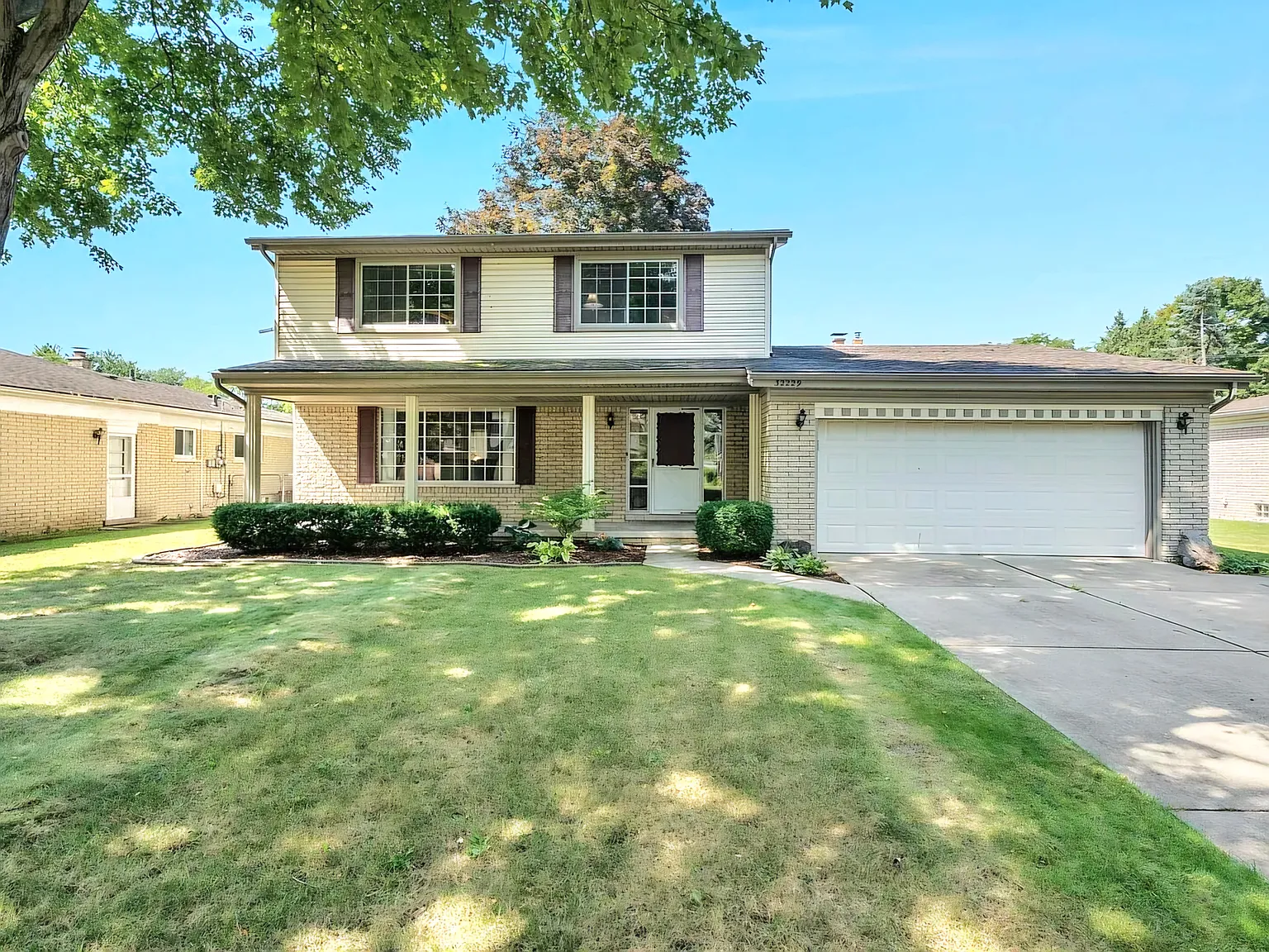 4 bed, 3.5 bath, 1846 sqft, $2,450 — Photo 1