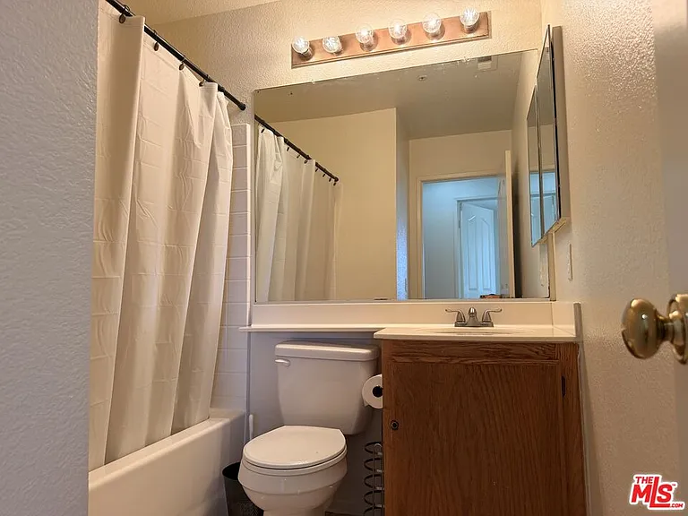 3246 Laurel Ave — Photo 11