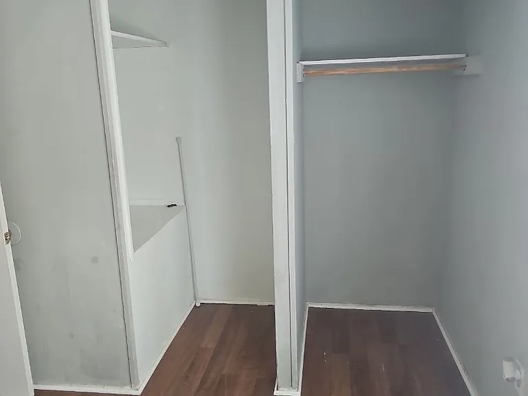 Unit Photo
