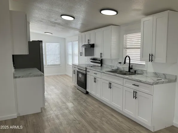 2292 N Ironwood Drive #20, Apache Junction, AZ 85120