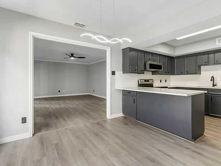 2226 Nantucket Dr — Photo 11