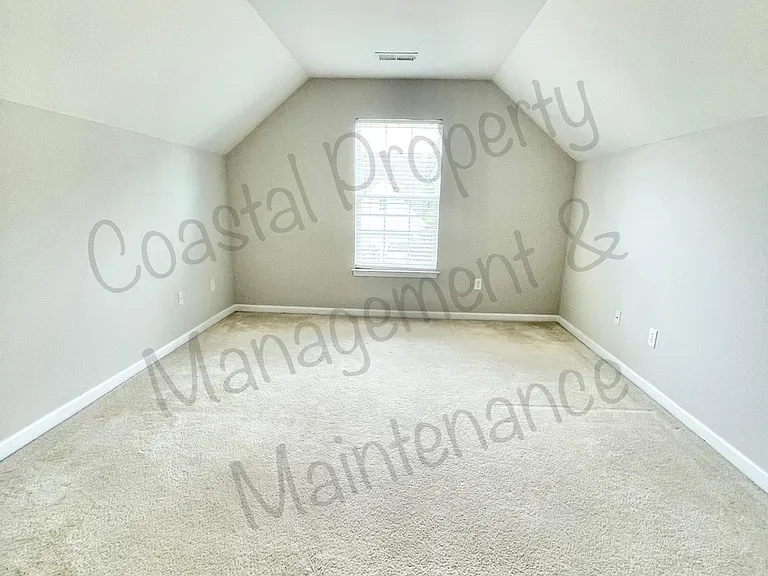 135 Carolina Oaks Dr — Photo 22
