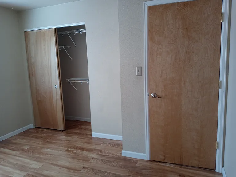265 Westwater Cir — Photo 12