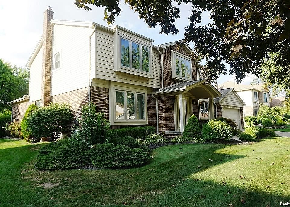 1st image of 41856 Pon Meadow Dr