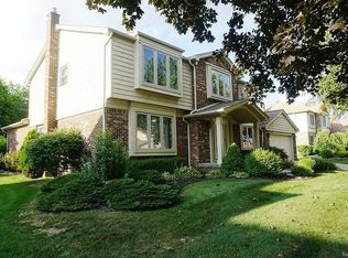 41856 Pon Meadow Dr, Northville, MI 48168