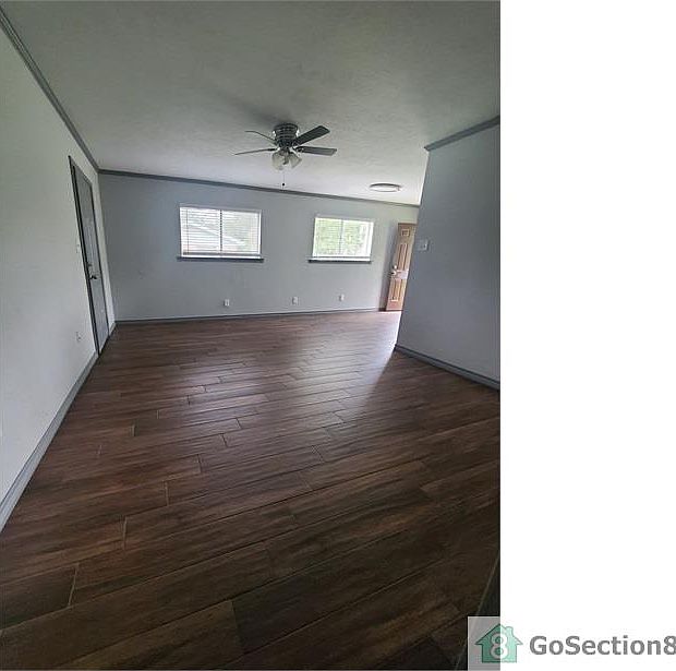 1st image of 240 Turner Dr #242