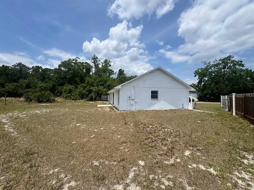 Building Photo - 141 Hazel Blvd #1