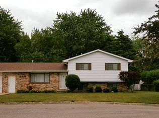 306 Francis Ct, Auburn, MI 48611