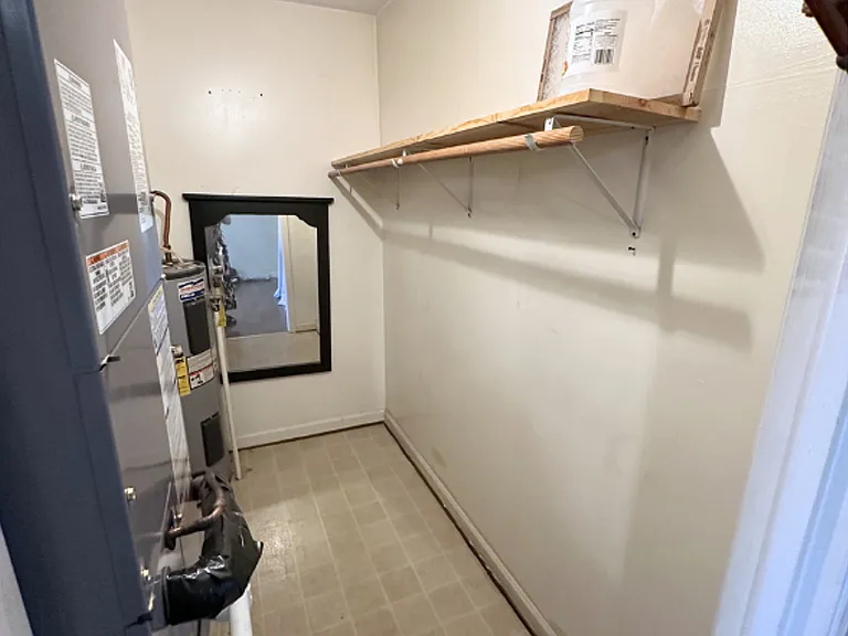 2018 Blythe Ave SE #3 — Photo 8