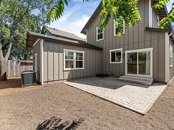 4th image of 2125 Rachel Drive