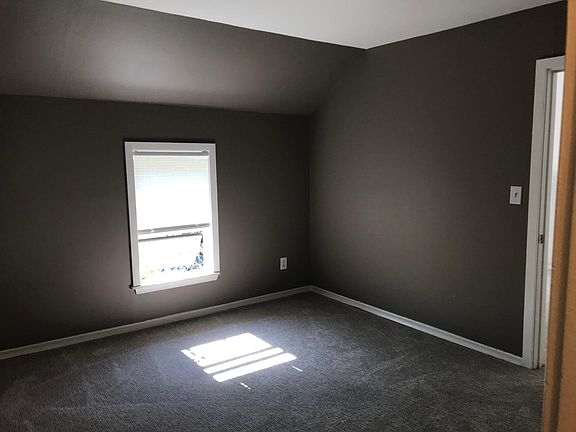 5th image of 942 NW 51st St #B