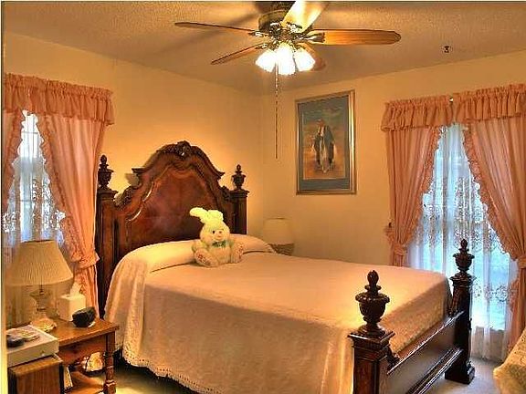 5th image of 7620 Long Meadow Ln