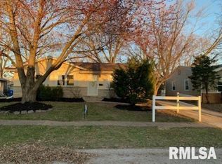 3522 37th St, Moline, IL 61265