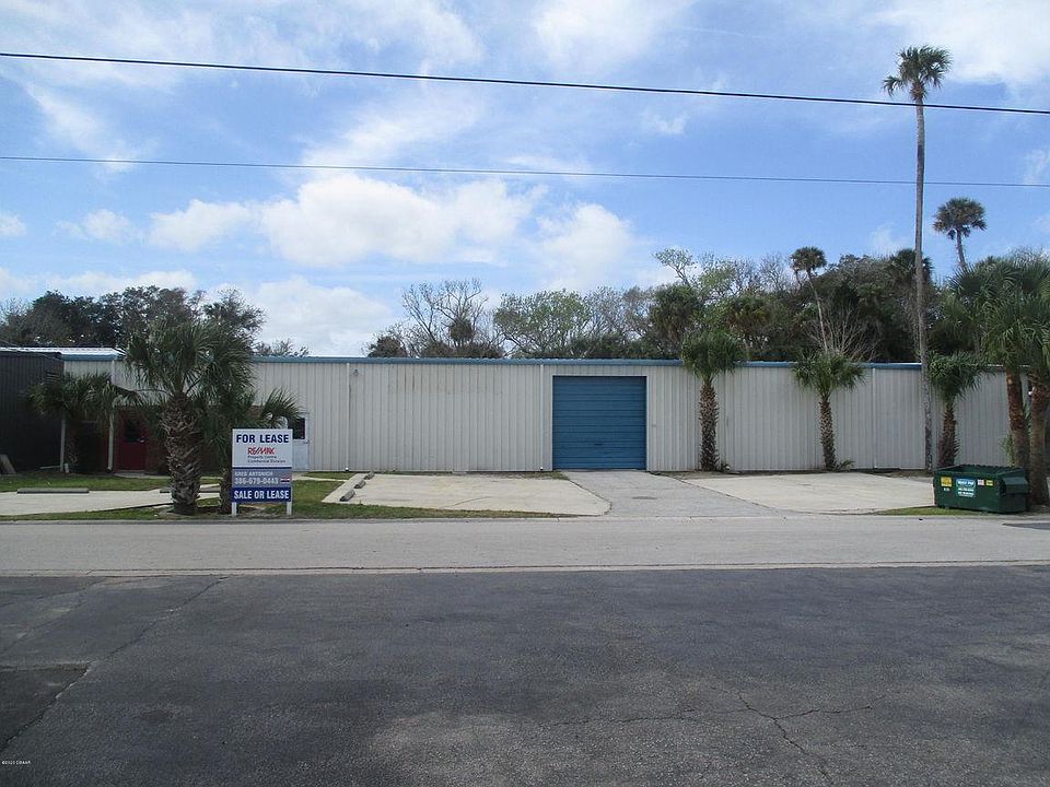 1st image of 606 Commercial Dr