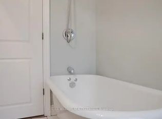 70 Ashdale Ave #1A, Toronto, ON M4L 2Y7