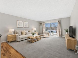 10311 Cedar Lake Rd APT 103, Minnetonka, MN 55305