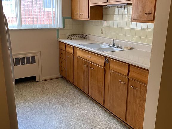 5th image of 2511 Vera Ave