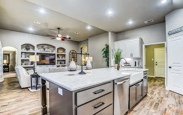 1643 Sun Bay Dr — Photo 8