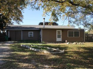 902 Carter Dr, Little Elm, TX 75068