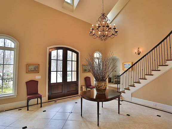 4th image of 3248 Ashwood Park Dr