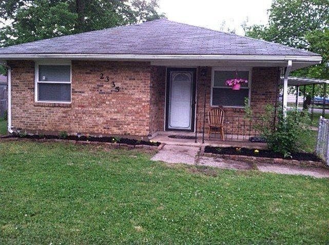 1st image of 2335 Forest Home Ave
