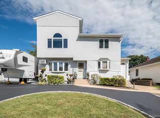 3117 Ward Lane, Wantagh, NY 11793
