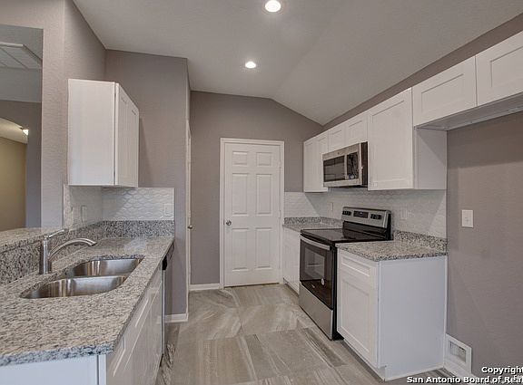 3rd image of 421 K St