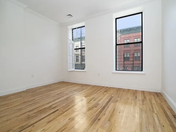 135 West 136th Street image 8 of 11