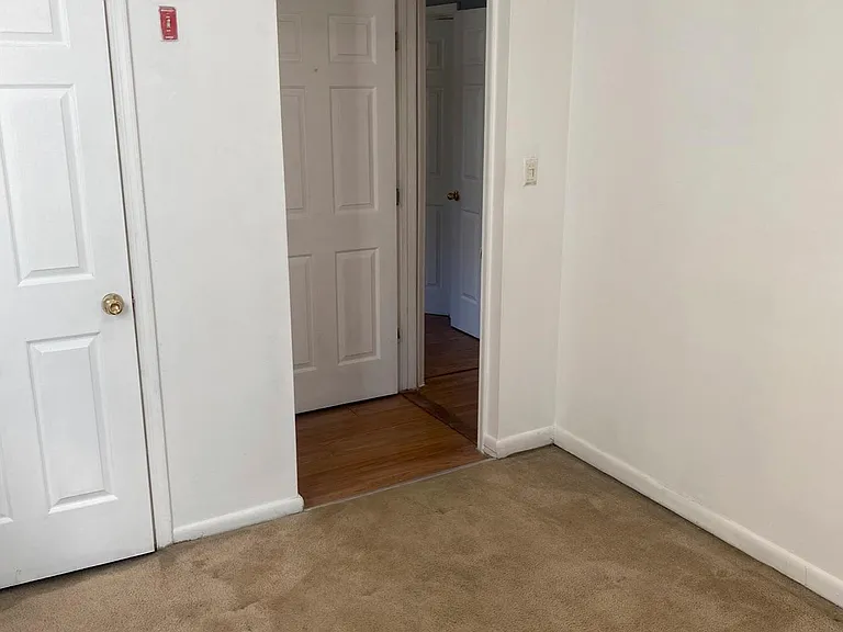 259 Garden Ter — Photo 16
