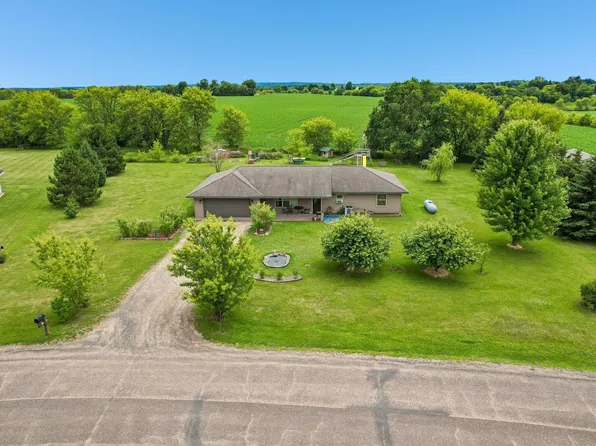 1890 98th Ave, Dresser, WI 54009