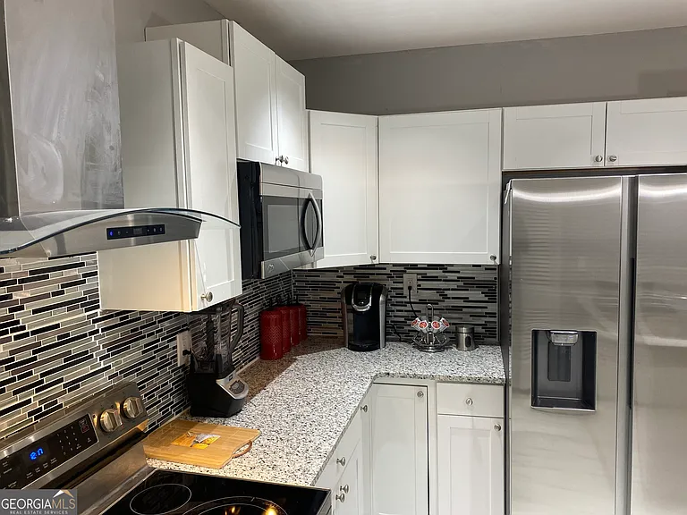 825 Forest Lake Dr S #2 — Photo 13