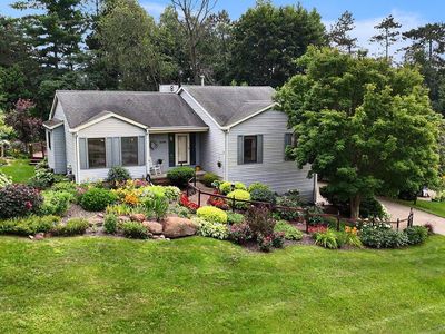 10700 Charring Cross Cir, Whitmore Lake, MI, 48189