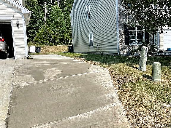 4th image of 3005 Woodbluff Dr #Drlotrr48