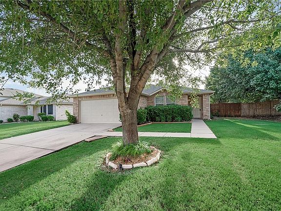 2nd image of 2617 S Wavecrest Ct