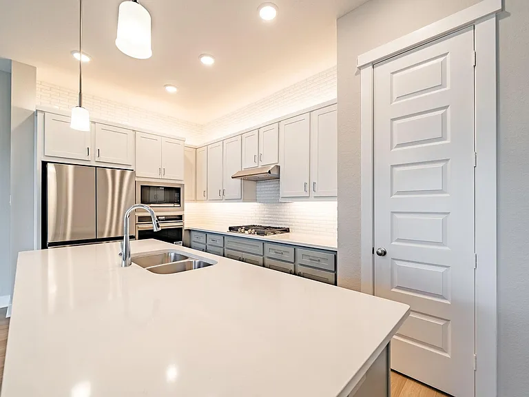 10916 Brambling Wood Dr — Photo 15