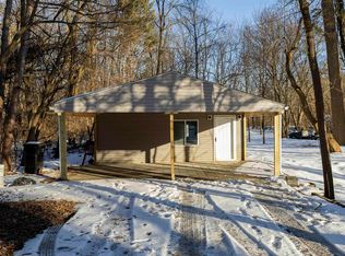 55194 Sundown Rd, South Bend, IN 46628