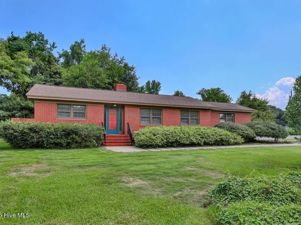 3902 Halifax Road, Wilmington, NC 28403