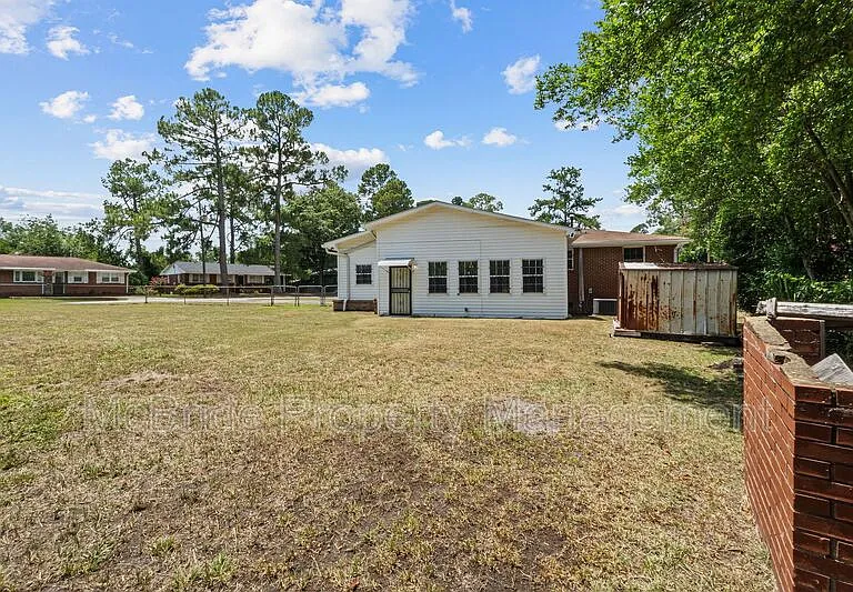 1739 Cornell Dr — Photo 26