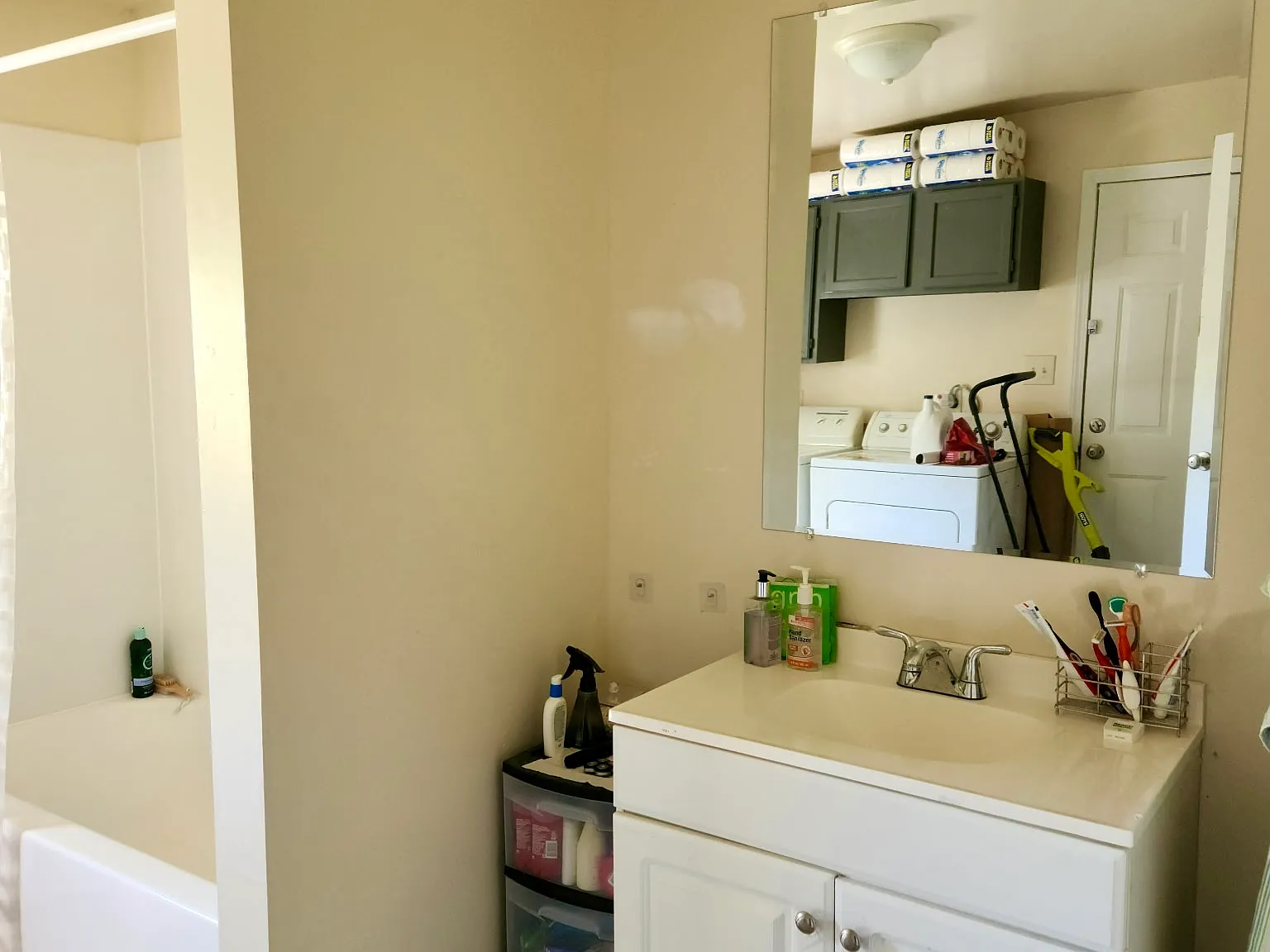 2 bed, 940 sqft, $1,250 — Photo 1